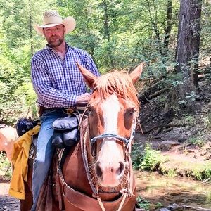 Meet your Posher, Marc